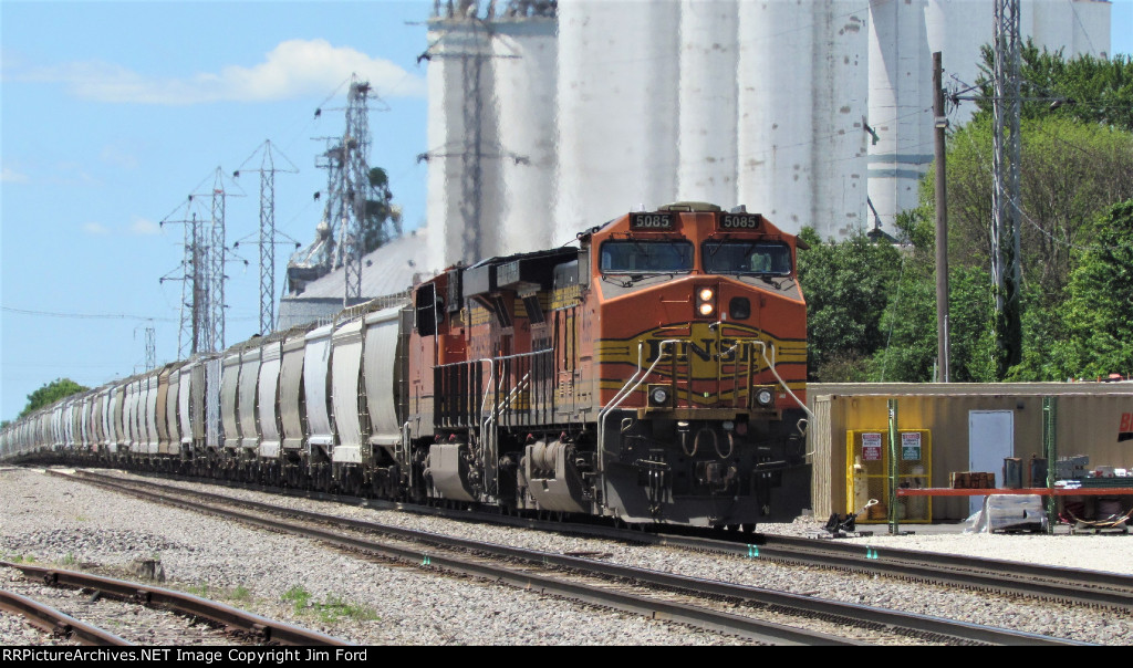 BNSF 5085